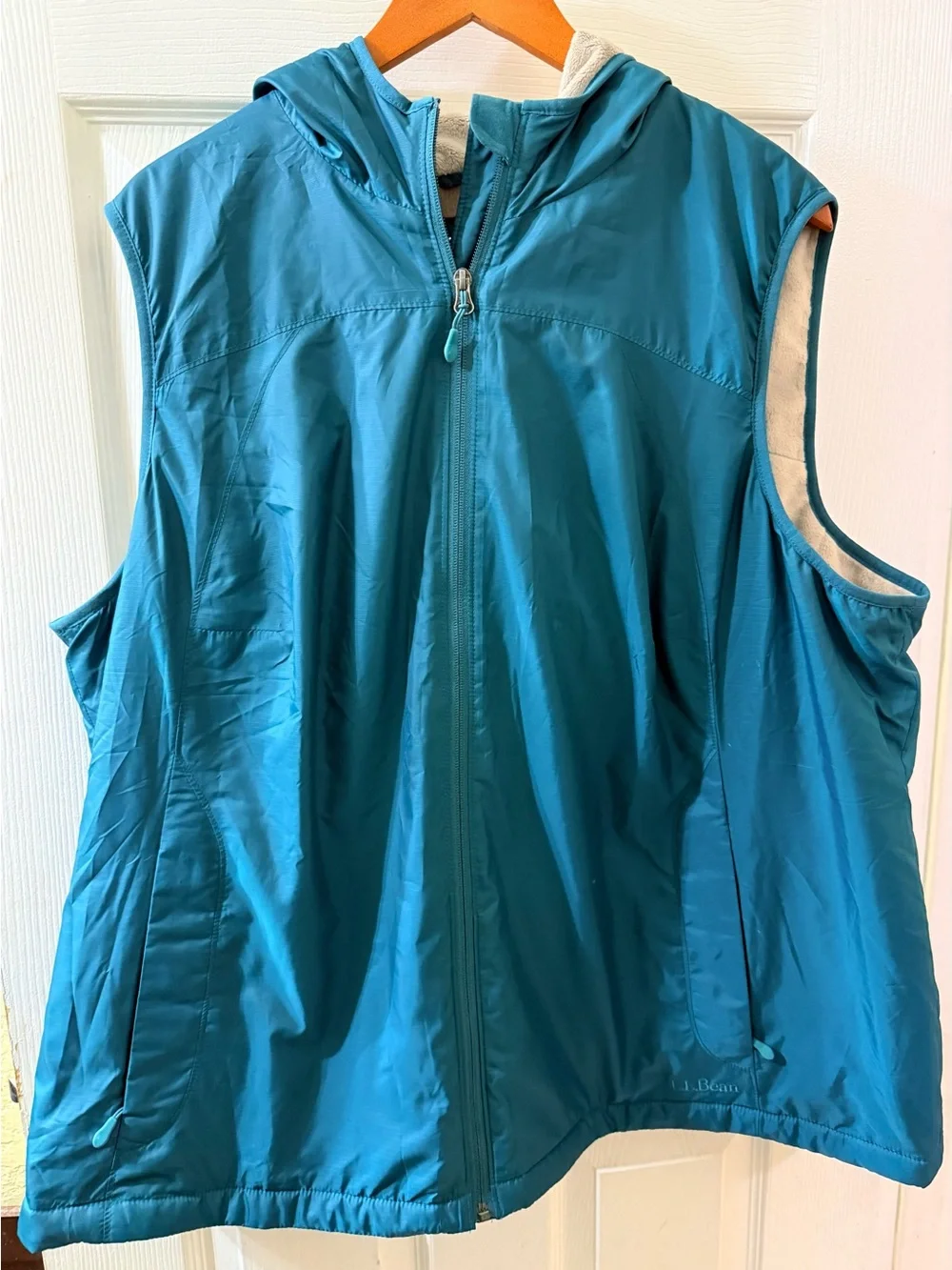 LL Bean Vest Womens 3X Plus Teal Hooded Full Zip Lightweight Hiking Outdoors - Picture 1 of 6